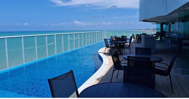 Apartamento Frente Ao Mar Em Maceió